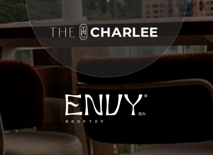 ENVY Rooftop — The Charlee, Provenza.