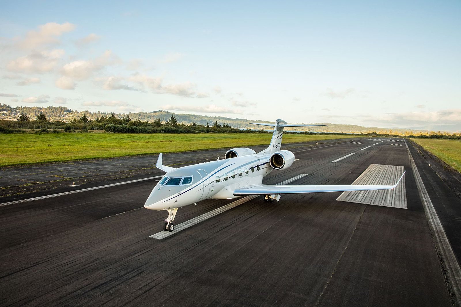 Private aviation — departure.
